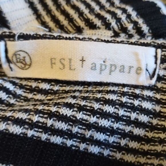 FSL Apparel Size L black white stripe bell sleeve V neck Knotted tie waist top - Picture 5 of 8
